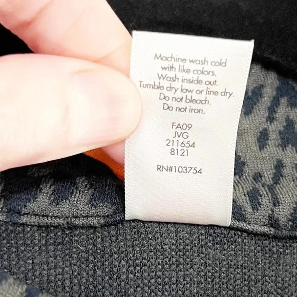 Lucy Gray & Blue Textured Half Zip Pullover Athletic Jacket Women's Size Small - Picture 8 of 8